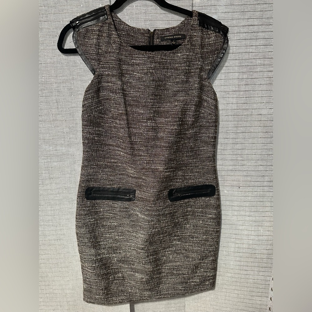 Cynthia Steffe Dress Size 4